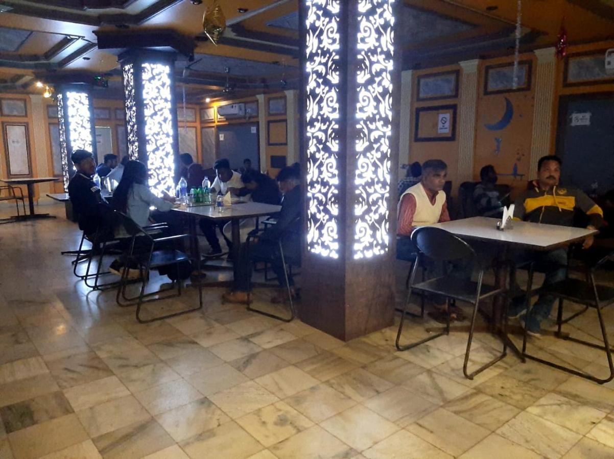 Hotel Samrat Baharampur Exterior photo