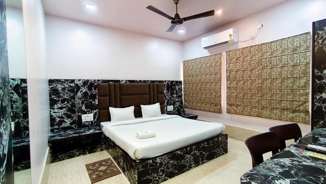 Hotel Samrat Baharampur Exterior photo