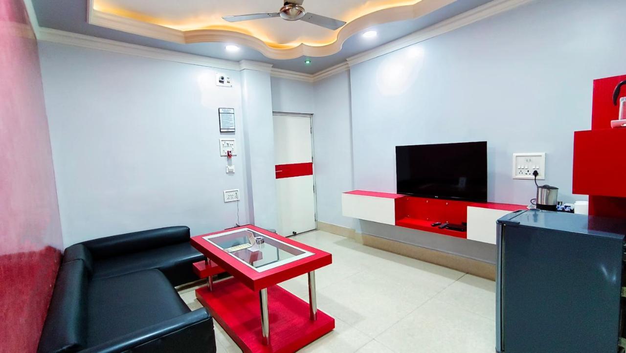 Hotel Samrat Baharampur Exterior photo